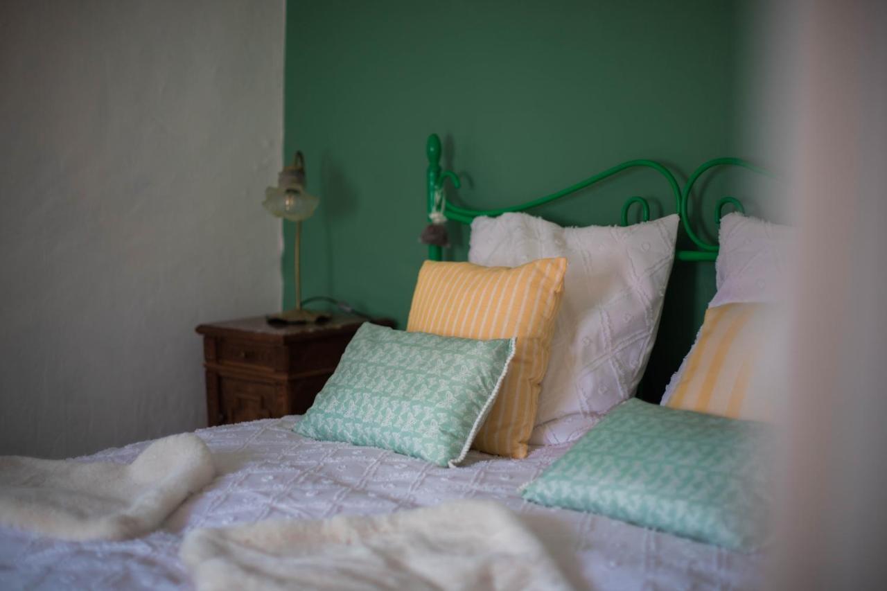 Ferienwohnung The Vintage Bed And Broc' Saint-Calais Exterior foto